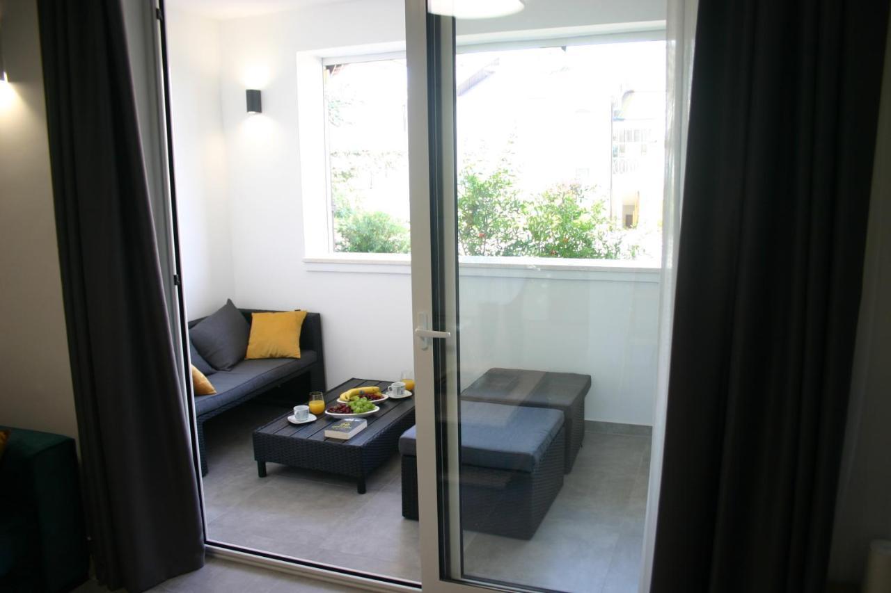 Next Door Apartment Maro & Ivan Njivice Exterior foto